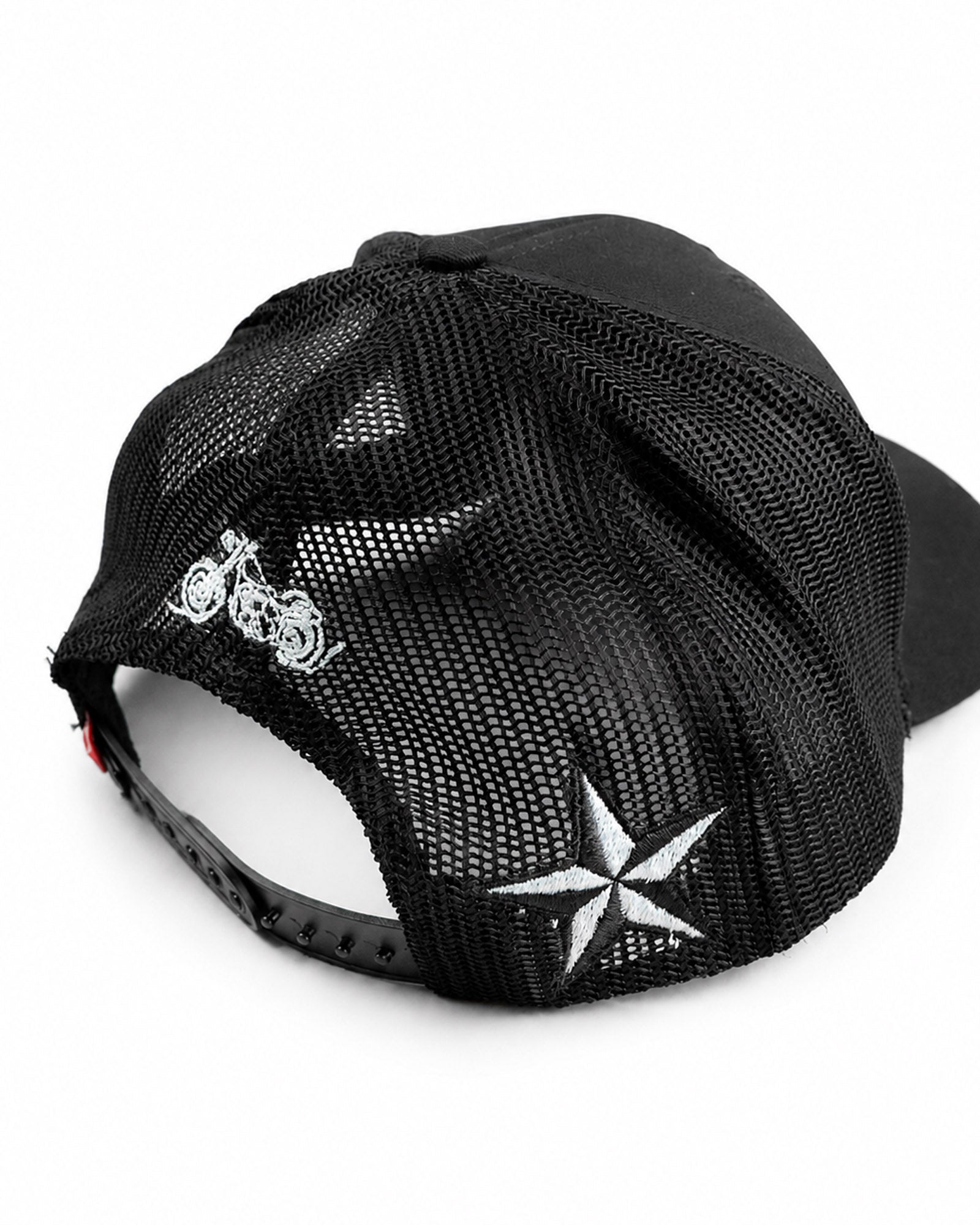 Road Cap  Heaven Takes Luck Negra Gorra Trucker